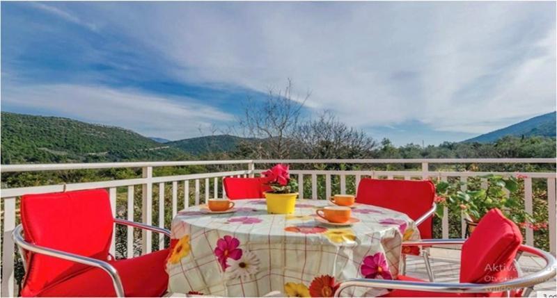 Apartment Varezic Ston Bagian luar foto